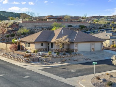 Enjoy privacy and beautiful mountain views in this spacious 3 on  in Utah - for sale on GolfHomes.com, golf home, golf lot