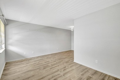 Newly painted, completely updated 1/1 unit with lake and golf on Vero Beach South Golf Course in Florida - for sale on GolfHomes.com, golf home, golf lot