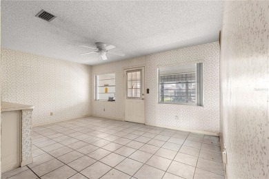 Under contract-accepting backup offers. Location, Convenience on On Top of the World Golf Course in Florida - for sale on GolfHomes.com, golf home, golf lot