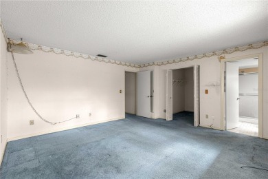 Under contract-accepting backup offers. Location, Convenience on On Top of the World Golf Course in Florida - for sale on GolfHomes.com, golf home, golf lot