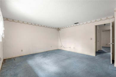 Under contract-accepting backup offers. Location, Convenience on On Top of the World Golf Course in Florida - for sale on GolfHomes.com, golf home, golf lot