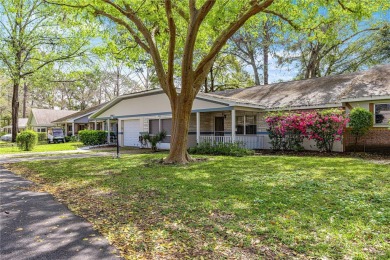 Under contract-accepting backup offers. Location, Convenience on On Top of the World Golf Course in Florida - for sale on GolfHomes.com, golf home, golf lot