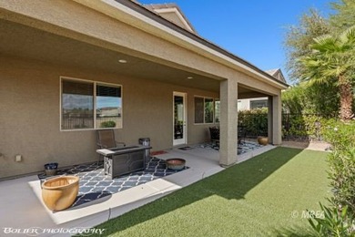 Discover this beautiful, gently lived-in home in Desert Ridge! on The Oasis Golf Club in Nevada - for sale on GolfHomes.com, golf home, golf lot