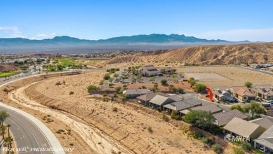 Discover this beautiful, gently lived-in home in Desert Ridge! on The Oasis Golf Club in Nevada - for sale on GolfHomes.com, golf home, golf lot