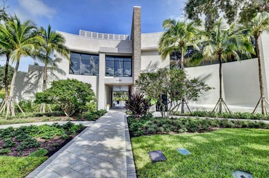 Enjoy the Florida lifestyle in this gorgeous 3rd-floor condo in on Boca Grove Golf and Tennis in Florida - for sale on GolfHomes.com, golf home, golf lot