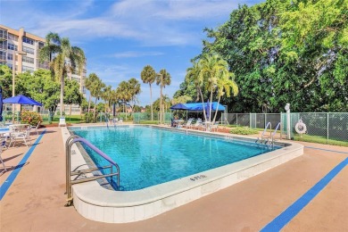 YOU'LL LOVE THIS MOVE-IN READY 2 BEDROOM, 2 BATH CONDO LOCATED on Pembroke Lakes Golf Club in Florida - for sale on GolfHomes.com, golf home, golf lot