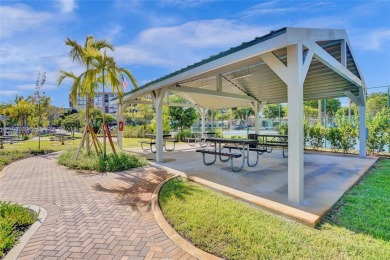 YOU'LL LOVE THIS MOVE-IN READY 2 BEDROOM, 2 BATH CONDO LOCATED on Pembroke Lakes Golf Club in Florida - for sale on GolfHomes.com, golf home, golf lot