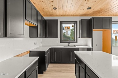 Luxury New Construction Pool Cabin with Golf Course and Mountain on Sevierville Golf Club in Tennessee - for sale on GolfHomes.com, golf home, golf lot