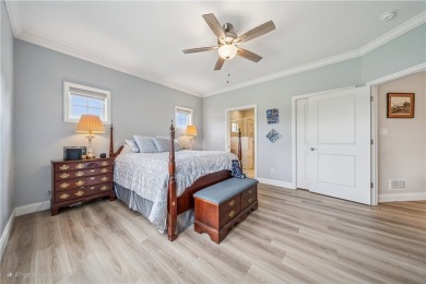 Enjoy main-level living in this immaculate 4-year-old home on Totter Ridge Golf Club in Pennsylvania - for sale on GolfHomes.com, golf home, golf lot