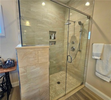 Enjoy main-level living in this immaculate 4-year-old home on Totter Ridge Golf Club in Pennsylvania - for sale on GolfHomes.com, golf home, golf lot