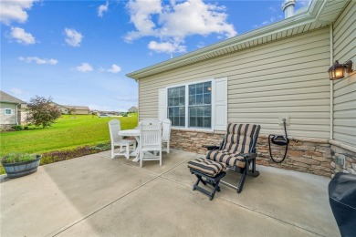 Enjoy main-level living in this immaculate 4-year-old home on Totter Ridge Golf Club in Pennsylvania - for sale on GolfHomes.com, golf home, golf lot