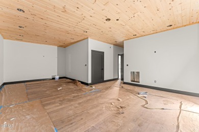 Luxury New Construction Pool Cabin with Golf Course and Mountain on Sevierville Golf Club in Tennessee - for sale on GolfHomes.com, golf home, golf lot