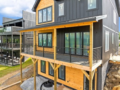 Luxury New Construction Pool Cabin with Golf Course and Mountain on Sevierville Golf Club in Tennessee - for sale on GolfHomes.com, golf home, golf lot