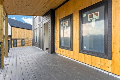 Luxury New Construction Pool Cabin with Golf Course and Mountain on Sevierville Golf Club in Tennessee - for sale on GolfHomes.com, golf home, golf lot