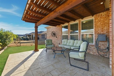 Perfectly positioned in the prestigious 55+ resort-style on Frisco Lakes Golf Course in Texas - for sale on GolfHomes.com, golf home, golf lot