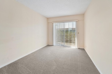 Lovely 2 bd, 1.5 bth condo in famous Boca Raton, FL. Beach is 15 on Southwinds Golf Course in Florida - for sale on GolfHomes.com, golf home, golf lot