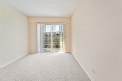 Lovely 2 bd, 1.5 bth condo in famous Boca Raton, FL.  Beach is on Southwinds Golf Course in Florida - for sale on GolfHomes.com, golf home, golf lot