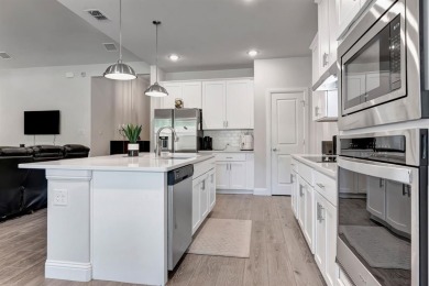 Welcome to this beautiful home! This 4 bedrooms, 3 full on Cross Timbers Golf Course in Texas - for sale on GolfHomes.com, golf home, golf lot