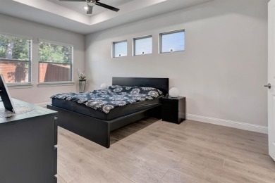 Welcome to this beautiful home! This 4 bedrooms, 3 full on Cross Timbers Golf Course in Texas - for sale on GolfHomes.com, golf home, golf lot
