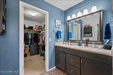 Immaculate and beautifully updated rancher on a large lot on Prairie Falls Golf Club in Idaho - for sale on GolfHomes.com, golf home, golf lot