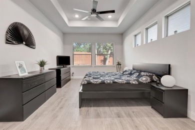 Welcome to this beautiful home! This 4 bedrooms, 3 full on Cross Timbers Golf Course in Texas - for sale on GolfHomes.com, golf home, golf lot