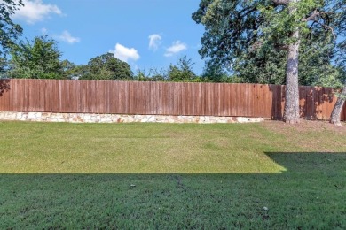 Welcome to this beautiful home! This 4 bedrooms, 3 full on Cross Timbers Golf Course in Texas - for sale on GolfHomes.com, golf home, golf lot