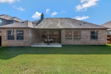 Welcome to this beautiful home! This 4 bedrooms, 3 full on Cross Timbers Golf Course in Texas - for sale on GolfHomes.com, golf home, golf lot