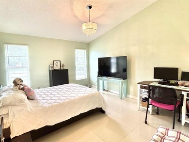 First-time homebuyers? Retired? Eager to downsize? This on Summerfield Crossing Golf Club in Florida - for sale on GolfHomes.com, golf home, golf lot