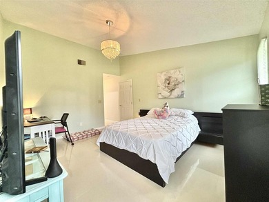 First-time homebuyers? Retired? Eager to downsize? This on Summerfield Crossing Golf Club in Florida - for sale on GolfHomes.com, golf home, golf lot