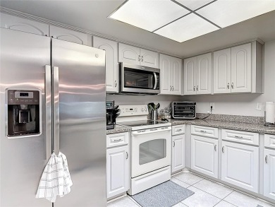 Look at this PRICE IMPROVEMENT

Immaculate 2 Bedroom, 2 Bath on Falcon Watch Golf Club in Florida - for sale on GolfHomes.com, golf home, golf lot
