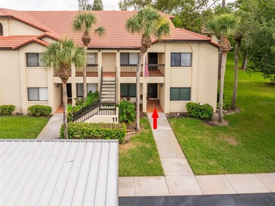 Located in the desirable East Lake area, this updated 2-bedroom on Tarpon Woods Golf Club in Florida - for sale on GolfHomes.com, golf home, golf lot