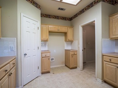 3-bedroom, 2-bath fixer-upper located on the golf course in the on Hidden Falls Golf Club in Texas - for sale on GolfHomes.com, golf home, golf lot