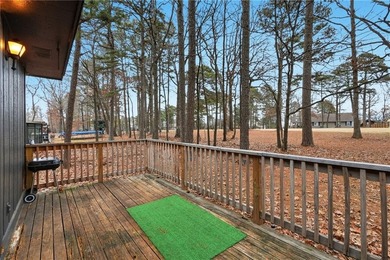 Updated golf-course duplex with strong income potential and on Holiday Island Golf Course in Arkansas - for sale on GolfHomes.com, golf home, golf lot