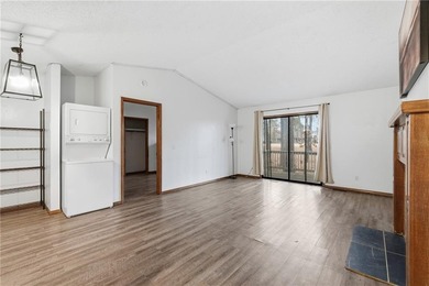 Updated golf-course duplex with strong income potential and on Holiday Island Golf Course in Arkansas - for sale on GolfHomes.com, golf home, golf lot