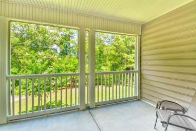 Beautiful Clean spacious end unit located in * The Fairways of on International Club of Myrtle Beach in South Carolina - for sale on GolfHomes.com, golf home, golf lot