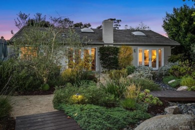 Gorgeous Single Level Solana Beach Stunner! Meticulously on Lomas Santa Fe Executive Golf Course in California - for sale on GolfHomes.com, golf home, golf lot