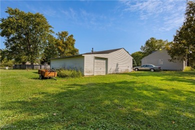 Welcome to this delightful Cape Cod home nestled in Grafton on Brentwood Golf Club, Inc. in Ohio - for sale on GolfHomes.com, golf home, golf lot