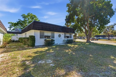 SELLER CONCESSION**  SELLER IS OFFERING 1K TOWARDS CLOSING COSTS on Bobby Jones Golf Club in Florida - for sale on GolfHomes.com, golf home, golf lot
