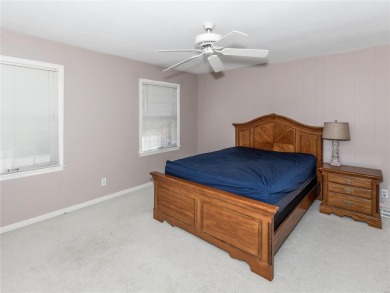 This 2nd floor 3 bedroom, 2 bath condo is very spacious with on Saint Clair Country Club in Illinois - for sale on GolfHomes.com, golf home, golf lot