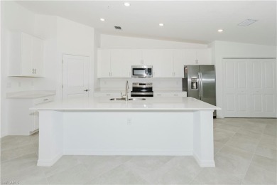Beautifully appointed 2 bed + den, 2 bath Veranda condo. This on  in Florida - for sale on GolfHomes.com, golf home, golf lot