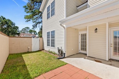 WILLOW TRACE at Burning Ridge Golf Course. This quiet and small on  in South Carolina - for sale on GolfHomes.com, golf home, golf lot