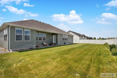This near new Westside home sits on .233 acres next to Sage on Sage Lakes Municipal Golf Course in Idaho - for sale on GolfHomes.com, golf home, golf lot
