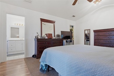 Desert Jewel Just Minutes from Kingman! Enjoy the perfect on Valle Vista Golf Course in Arizona - for sale on GolfHomes.com, golf home, golf lot