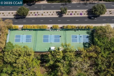 Location, location, location! You will fall in love with this on Rossmoor Golf Course in California - for sale on GolfHomes.com, golf home, golf lot