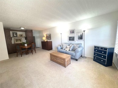 Under contract-accepting backup offers. Welcome to the Cute & on On Top Of The World Golf Course in Florida - for sale on GolfHomes.com, golf home, golf lot