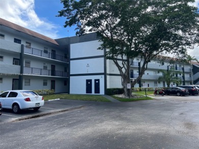 **ALL AGES** THIS 1/1.5 CONDO ON THE 1ST FLOOR OF THE ALL AGES on Colony West Country Club in Florida - for sale on GolfHomes.com, golf home, golf lot