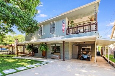 Beautifully updated home with separate apartment in the highly on Landa Park Golf Course in Texas - for sale on GolfHomes.com, golf home, golf lot