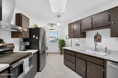 ASSUMABLE 5.1% MTG. Spacious open living in a coveted location on Sun City-Willow Creek / Willow Brook  in Arizona - for sale on GolfHomes.com, golf home, golf lot