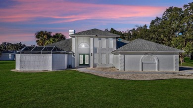 This very spacious 3 bed - 3 bath home in Connell Lake Estates on LakeSide Country Club in Florida - for sale on GolfHomes.com, golf home, golf lot