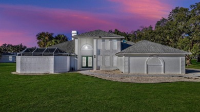 This very spacious 3 bed - 3 bath home in Connell Lake Estates on LakeSide Country Club in Florida - for sale on GolfHomes.com, golf home, golf lot